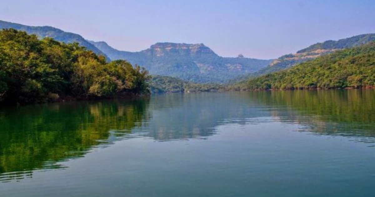 Camping at Vasota